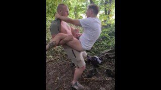 BB WELSH GUY FUCKING GUY IN THE WOODS